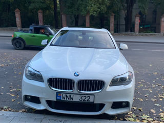 BMW 5 Series foto 9