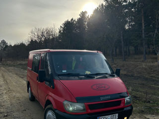 Ford Transit foto 1