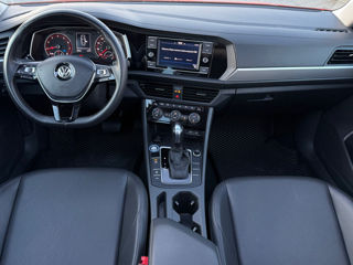 Volkswagen Jetta foto 5