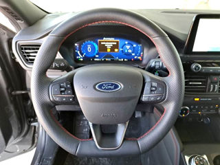 Ford Kuga foto 6