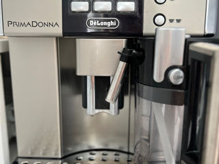 Кофемашина DeLonghi foto 2