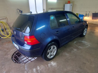 Volkswagen Golf foto 2