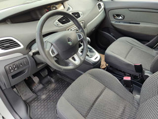 Renault Scenic foto 9