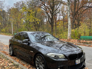 BMW 5 Series foto 3