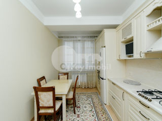 Apartament cu 2 camere, 73 m², Centru, Chișinău foto 7