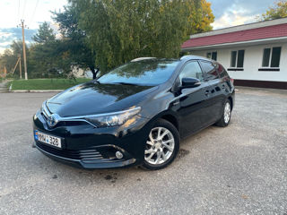 Toyota Auris foto 3