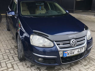 Volkswagen Jetta foto 2