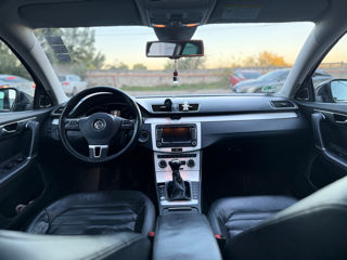 Volkswagen Passat foto 9