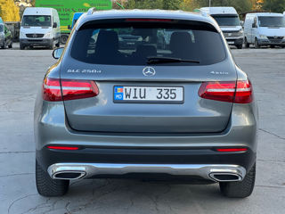 Mercedes GLC foto 3