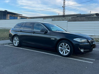 BMW 5 Series foto 6