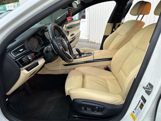 BMW 7 Series foto 5