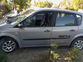 Renault Scenic foto 2