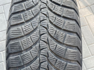 Kumho 235/55 R17 iarna 2 bucati