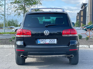 Volkswagen Touareg foto 5