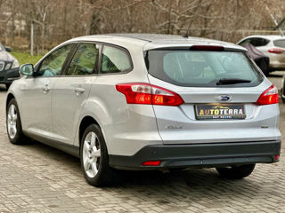 Ford Focus foto 4