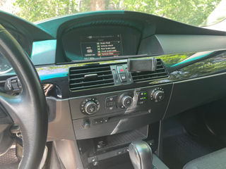 BMW 5 Series foto 3