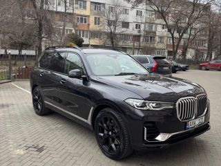 BMW X7 foto 2