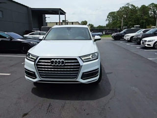 Audi Q7 foto 1