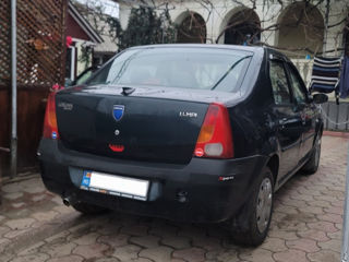 Dacia Logan foto 4