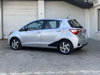 Toyota Yaris foto 4