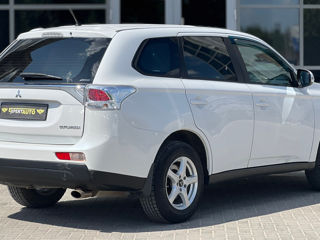 Mitsubishi Outlander foto 6