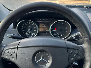 Mercedes M-Class foto 9