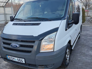 Ford Transit Connect foto 2