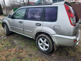 Nissan X-Trail foto 7