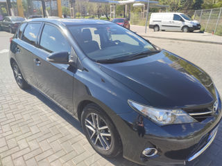 Toyota Auris foto 4