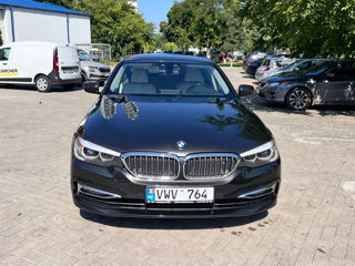 BMW 5 Series foto 3