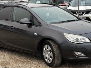 Opel Astra foto 2