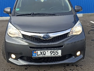 Toyota Verso-S foto 4