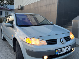 Renault Megane foto 3