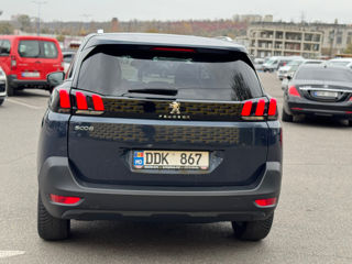 Peugeot 5008 foto 6