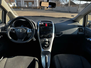 Toyota Auris foto 5