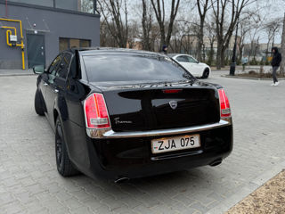 Chrysler 300c фото 3