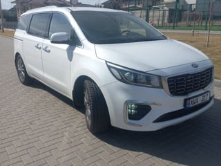 KIA Carnival фото 2