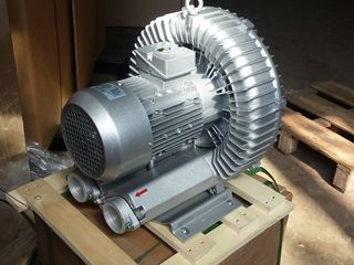 Вакуумный насос  100 m3/час 5 mbar (Италия). Pompa vacuum foto 8