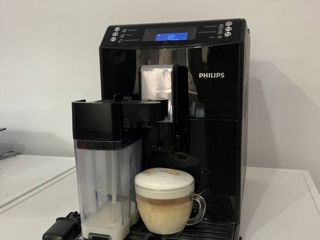 Кофемашина Philips 2018 года с автоматическим капучино