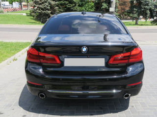 BMW 5 Series foto 5