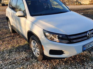 Volkswagen Tiguan foto 2