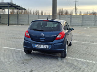 Opel Corsa foto 4