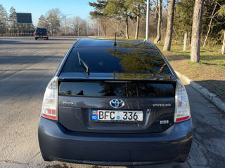 Toyota Prius foto 4