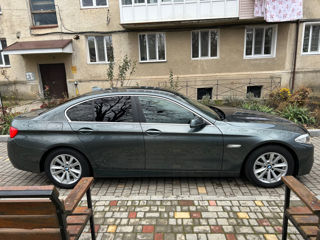 BMW 5 Series foto 3