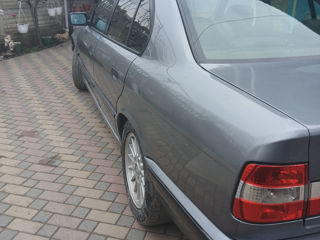 BMW 5 Series foto 5