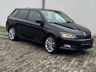 Skoda Fabia foto 2