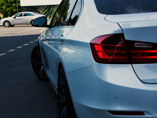 BMW 3 Series foto 10