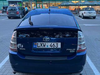 Toyota Prius foto 2