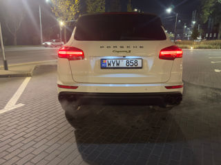 Porsche Cayenne foto 7