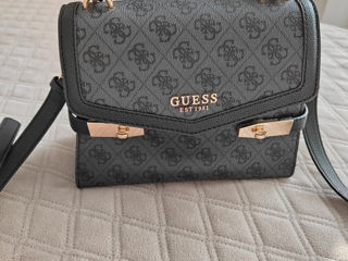 Geanta Guess originala foto 2